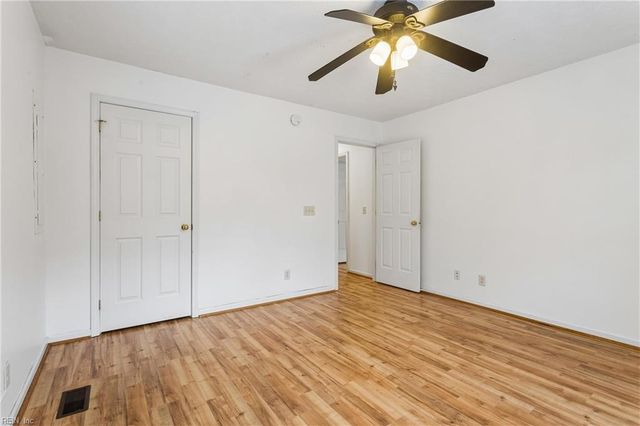 6525 Hickory Knoll RD, Gloucester, VA 23061