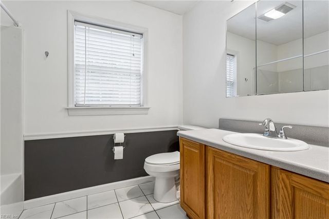 6525 Hickory Knoll RD, Gloucester, VA 23061