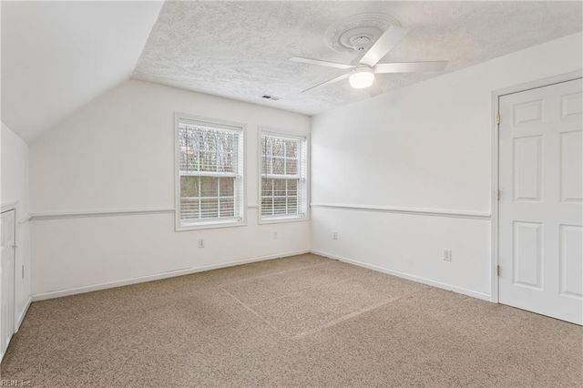 6525 Hickory Knoll RD, Gloucester, VA 23061