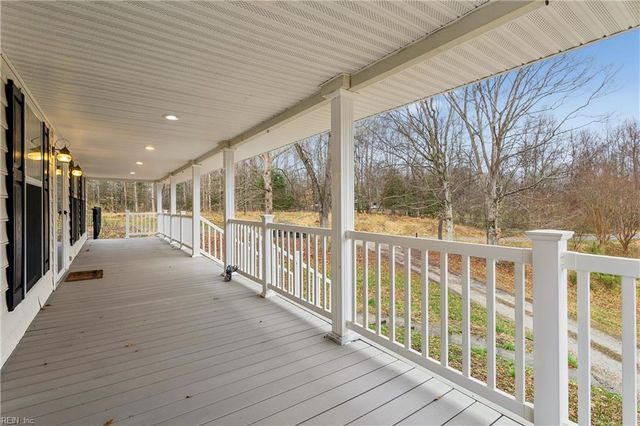 6525 Hickory Knoll RD, Gloucester, VA 23061