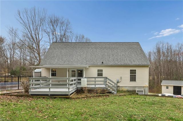 6525 Hickory Knoll RD, Gloucester, VA 23061