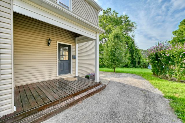 10 Concord Avenue, Fort Thomas, KY 41075
