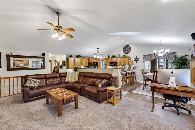 3215 Conservancy Estates Lane, Sun Prairie, WI 53590