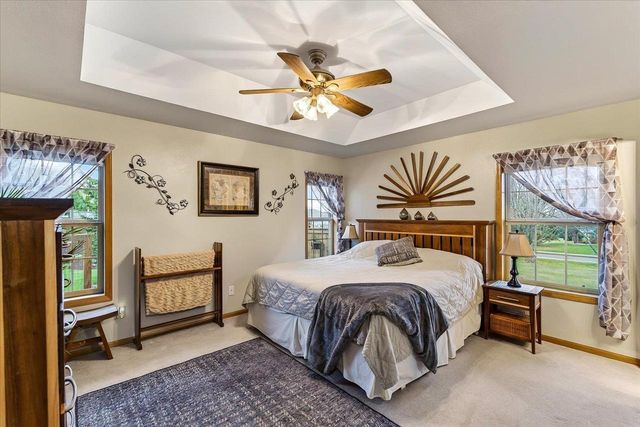 3215 Conservancy Estates Lane, Sun Prairie, WI 53590