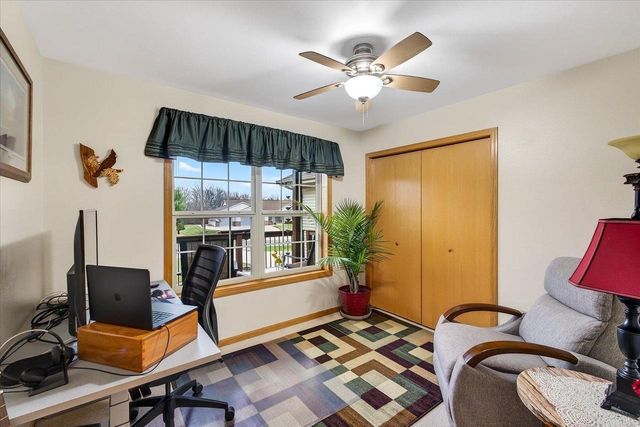 3215 Conservancy Estates Lane, Sun Prairie, WI 53590