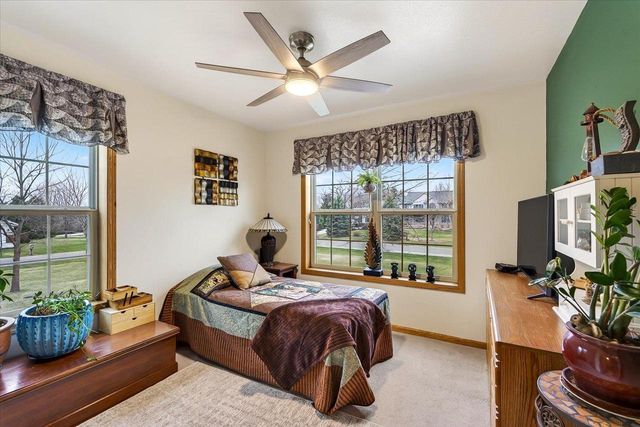 3215 Conservancy Estates Lane, Sun Prairie, WI 53590