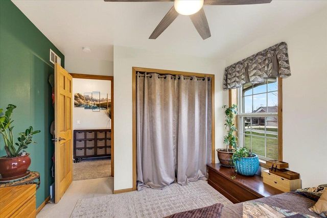 3215 Conservancy Estates Lane, Sun Prairie, WI 53590