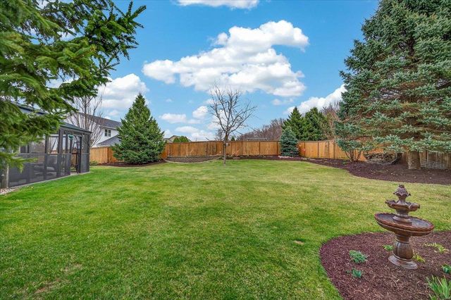 3215 Conservancy Estates Lane, Sun Prairie, WI 53590