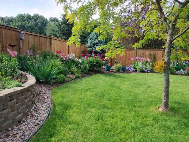 3215 Conservancy Estates Lane, Sun Prairie, WI 53590