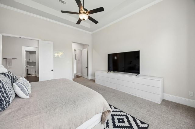 10102 S Goshawk Trail, Conroe, TX 77385