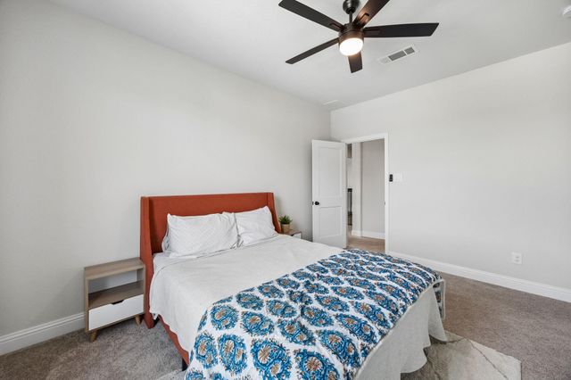 10102 S Goshawk Trail, Conroe, TX 77385