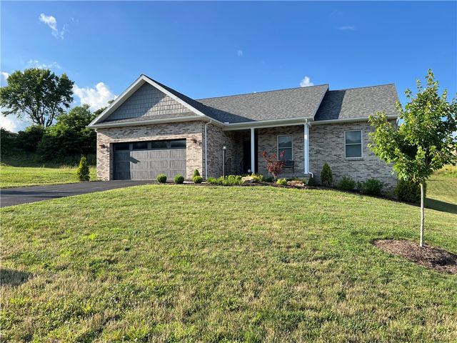 20 Rosemont Dr, South Union Twp, PA 15401