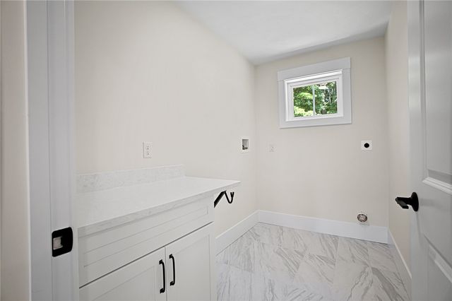 15 Tuscan Court, Cumberland, RI 02864