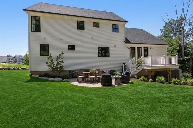 15 Tuscan Court, Cumberland, RI 02864