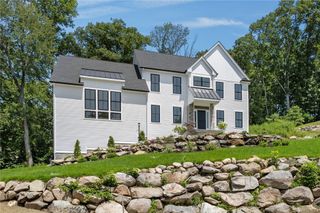 15 Tuscan Court, Cumberland, RI 02864