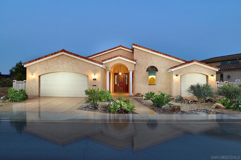 Image 1 of property listing at 17877 Corazon, San Diego, CA 92127