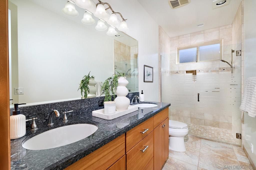 Image 31 of property listing at 17877 Corazon, San Diego, CA 92127