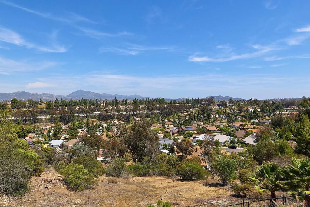 Image 33 of property listing at 17877 Corazon, San Diego, CA 92127