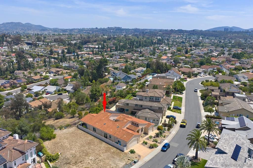 Image 39 of property listing at 17877 Corazon, San Diego, CA 92127