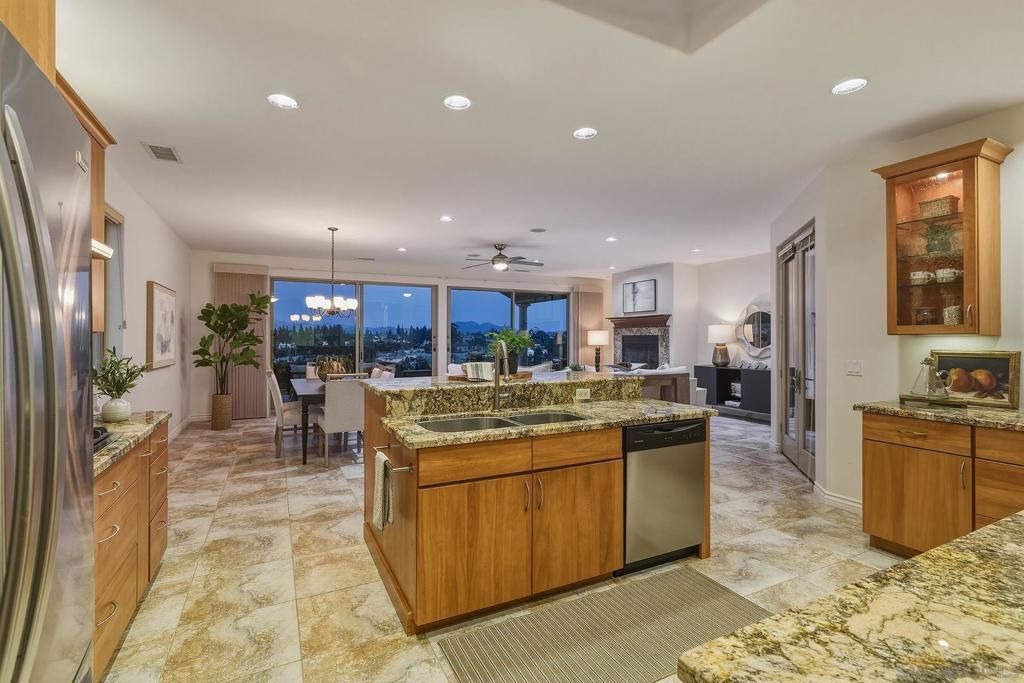 Image 5 of property listing at 17877 Corazon, San Diego, CA 92127