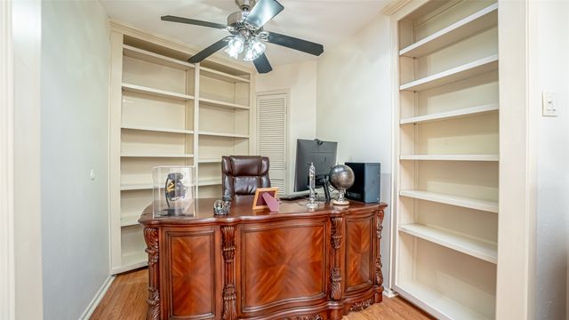 2410 S Graham Drive, Arlington, TX 76013