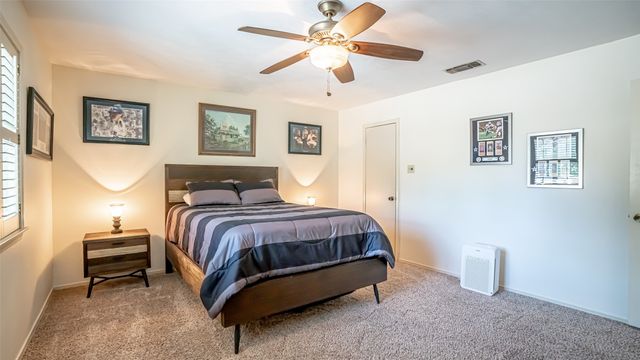 2410 S Graham Drive, Arlington, TX 76013