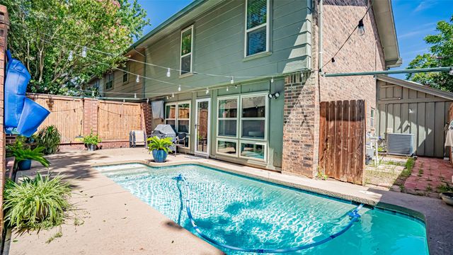 2410 S Graham Drive, Arlington, TX 76013