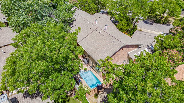 2410 S Graham Drive, Arlington, TX 76013