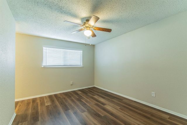 213 Melinda Drive, Mesquite, TX 75149