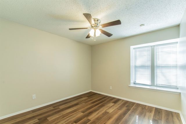 213 Melinda Drive, Mesquite, TX 75149