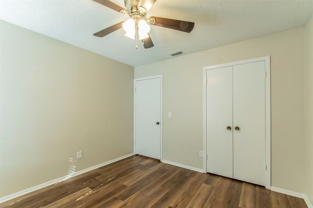 213 Melinda Drive, Mesquite, TX 75149