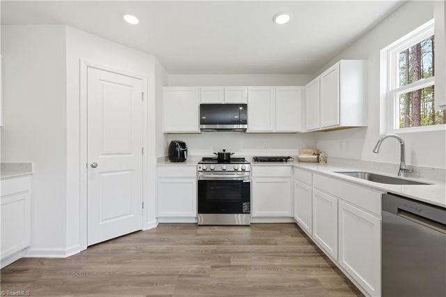 287 Loblolly Pine Lane, Lexington, NC 27292