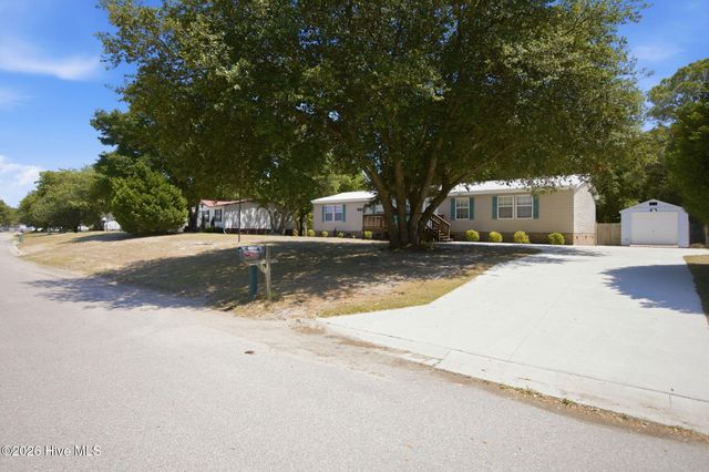 515 Mulligan Way SE, Bolivia, NC 28422