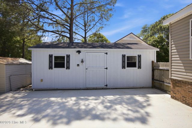515 Mulligan Way SE, Bolivia, NC 28422