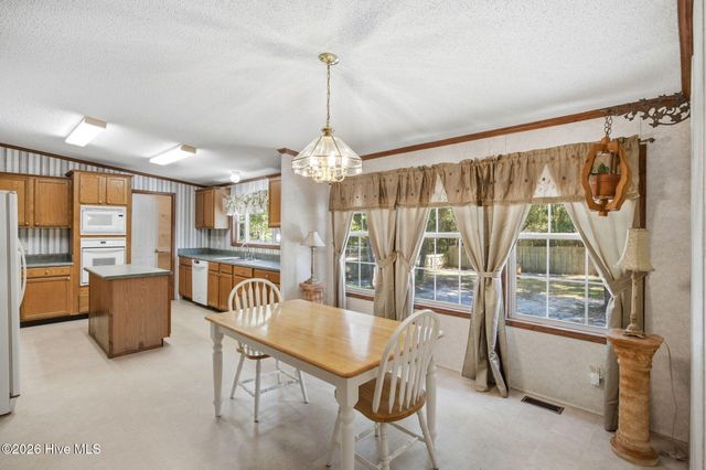 515 Mulligan Way SE, Bolivia, NC 28422
