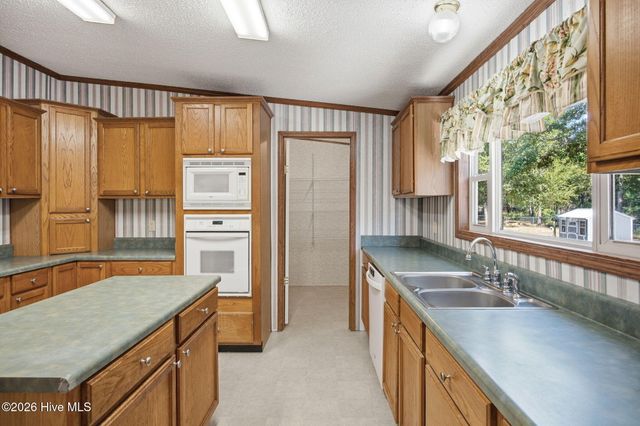 515 Mulligan Way SE, Bolivia, NC 28422