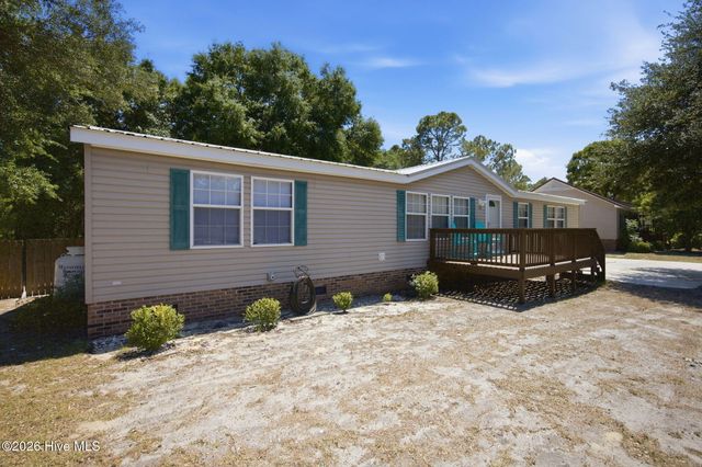 515 Mulligan Way SE, Bolivia, NC 28422