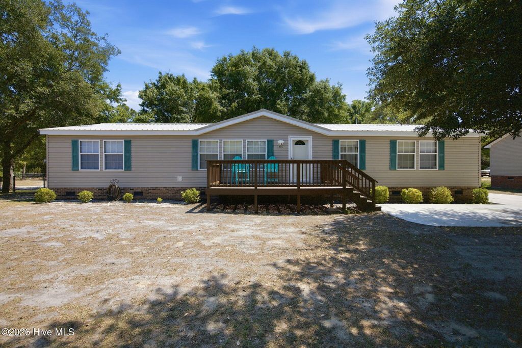 515 Mulligan Way SE, Bolivia, NC 28422