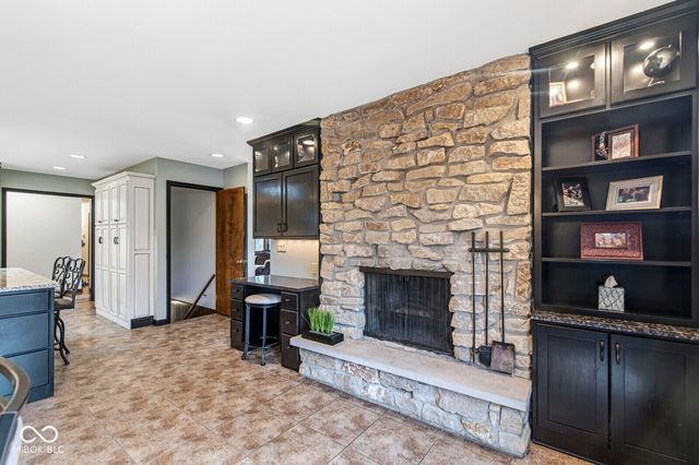 7938 Black Oak Drive, Plainfield, IN 46168