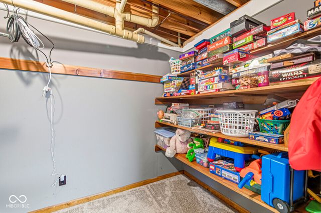 7938 Black Oak Drive, Plainfield, IN 46168