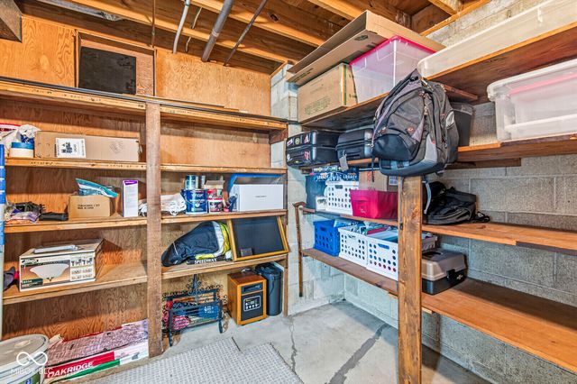 7938 Black Oak Drive, Plainfield, IN 46168