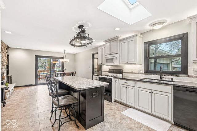 7938 Black Oak Drive, Plainfield, IN 46168