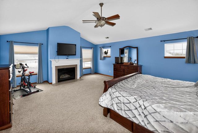 1811 Stoneridge LANE, Grafton, WI 53024