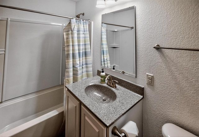 1811 Stoneridge LANE, Grafton, WI 53024