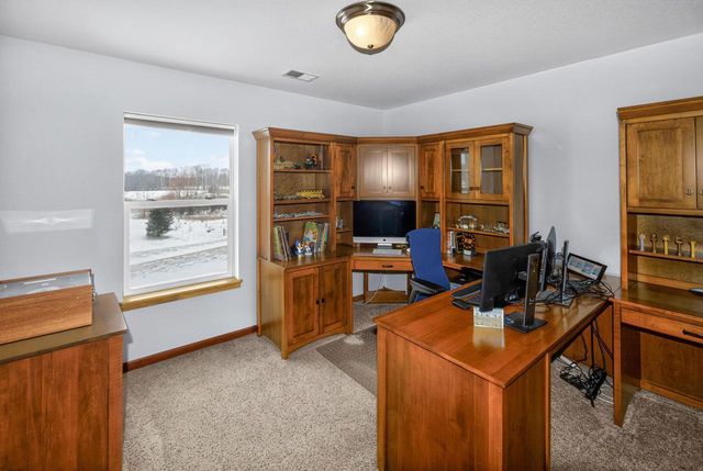 1811 Stoneridge LANE, Grafton, WI 53024