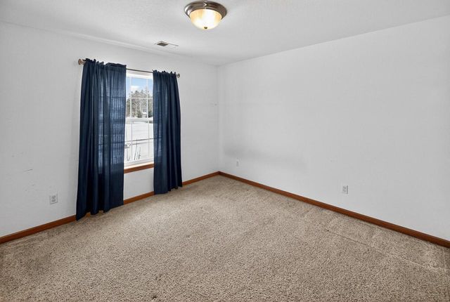 1811 Stoneridge LANE, Grafton, WI 53024