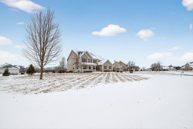 1811 Stoneridge LANE, Grafton, WI 53024