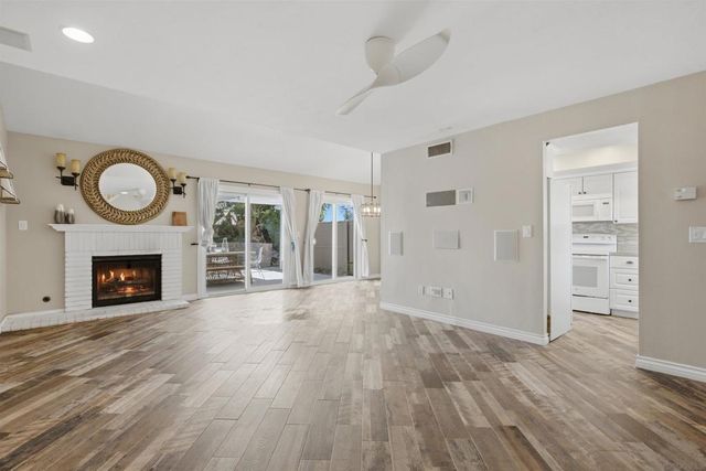 2993 Lexington Circle, Carlsbad, CA 92010
