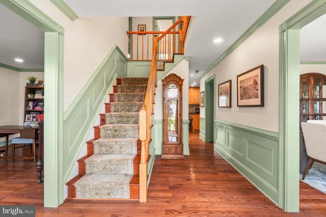 24 POND VIEW DR, Richboro, PA 18954