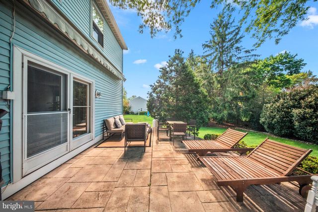 24 POND VIEW DR, Richboro, PA 18954